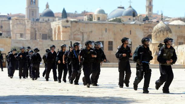 Izraelske snage u aprilu izvele 128 napada na Al-Aksu i druge palestinske džamije