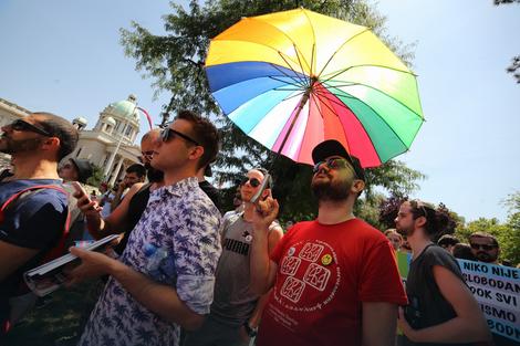 Izveštaj UNDP u Srbiji: LGBT i osobe sa HIV-om najdiskriminisanije grupe