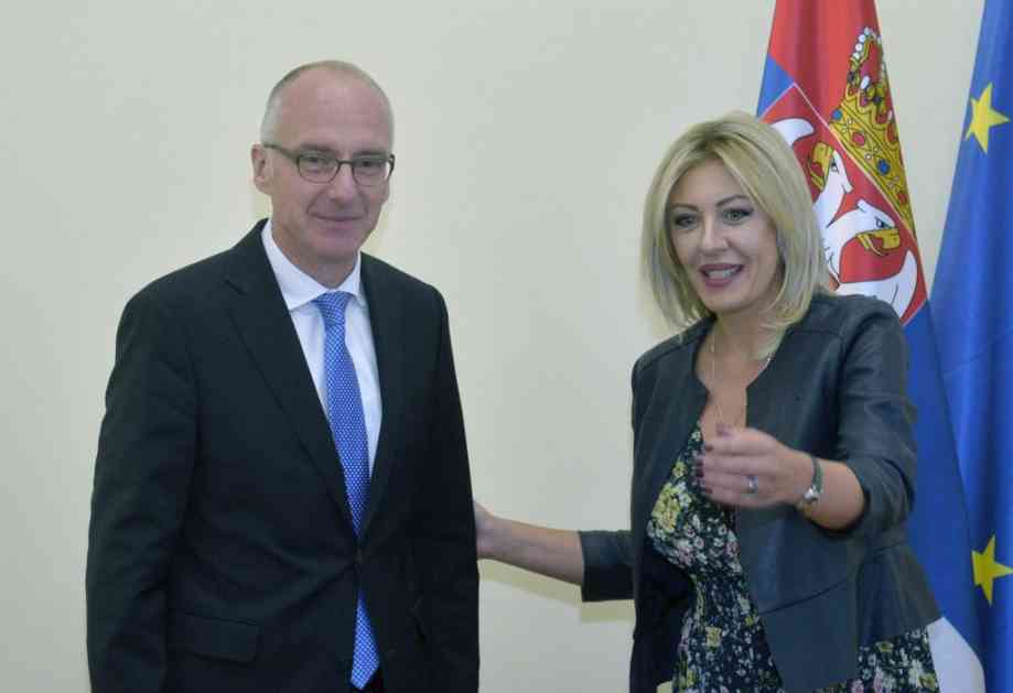 J.Joksimović i Šib: Srbija pokazuje napredak u reformama