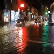JAKO NEVREME U NOVOM PAZARU: Pala obilna kiša praćena gradom i grmljavinom, delovi grada ostali BEZ STRUJE, ulice PUNE VODE! (VIDEO)