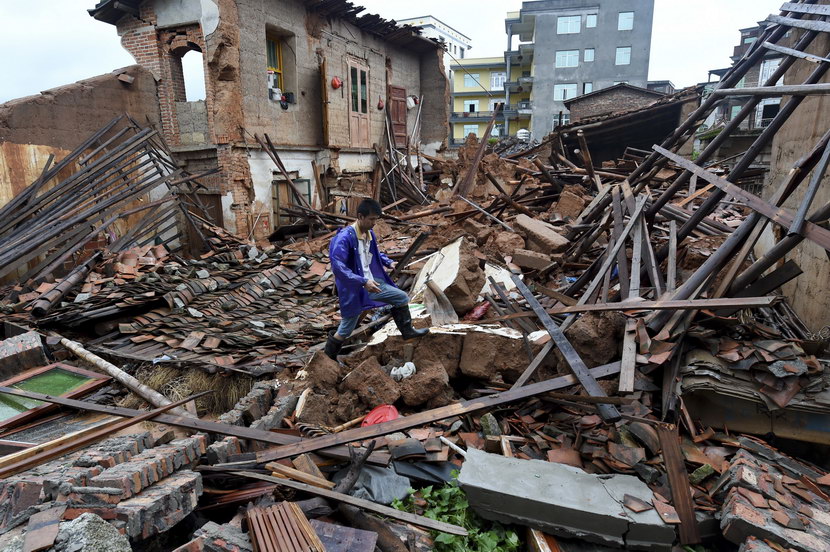 JAPAN ČEKA KATASTROFU: Tajfun se bliži, hiljade ljudi sprema se za evakuaciju