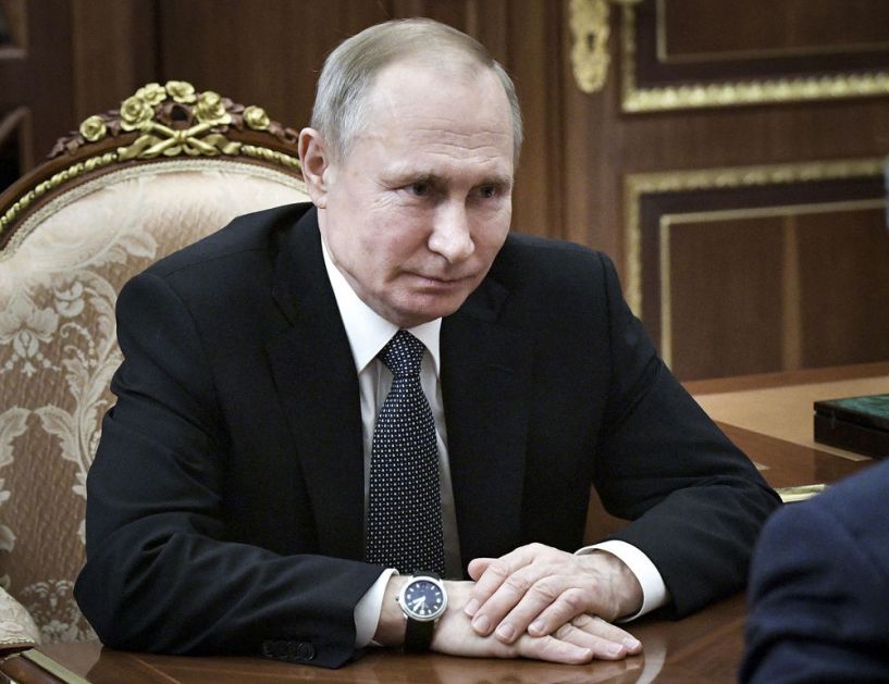 JEDAN ZAPOSLENI U KREMLJU ZARAŽEN KORONOM! Peskov poručuje: Putin nije bio sa njim u kontaktu