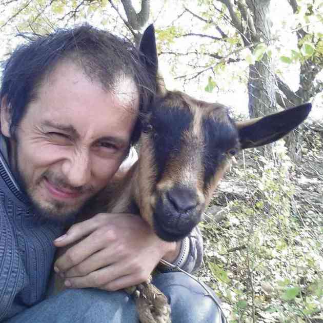 JEZIVO! LEVIJATAN TVRDI: Ovaj Beograđanin seksualno zlostavlja kozu, a radi sa decom kao animator?!
