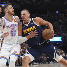 JOKIĆ NE MOŽE SAM! Denver izgubio od Oklahome, Tanderi uzvratili brejk u Koloradu