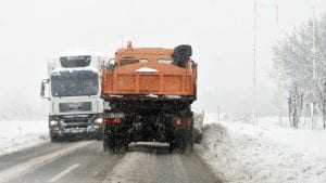 JP „Putevi Srbije“: Apel vozačima, na putevima sneg i magla