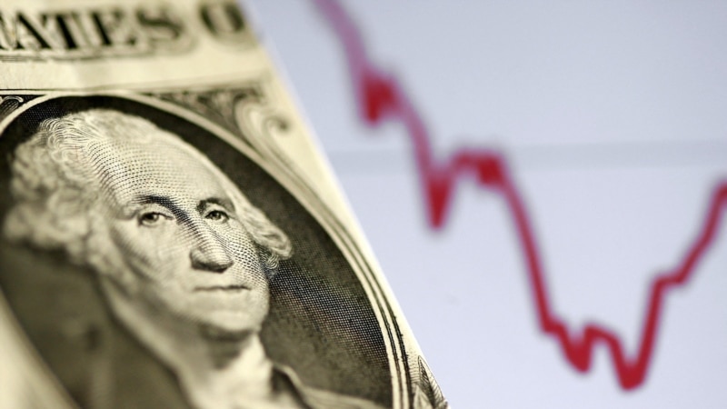 Jačanje dolara zbog nagoveštaja rasta kamata