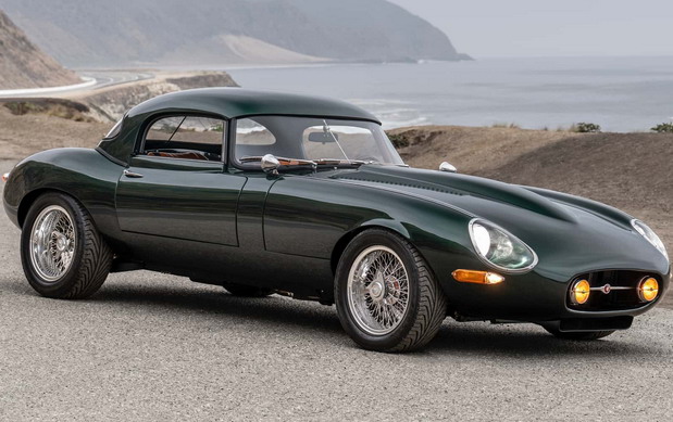Jaguar E-Type GTO sa V12 motorom