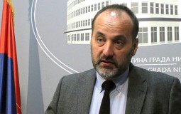 
					Janković: Da li su državni organi umešani u ilegalnu deportaciju migranata 
					
									