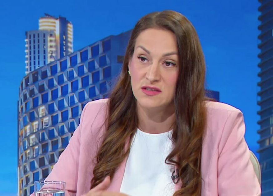 Janković sa poljoprivrednicima u Stragarima o problemima i pomoći države