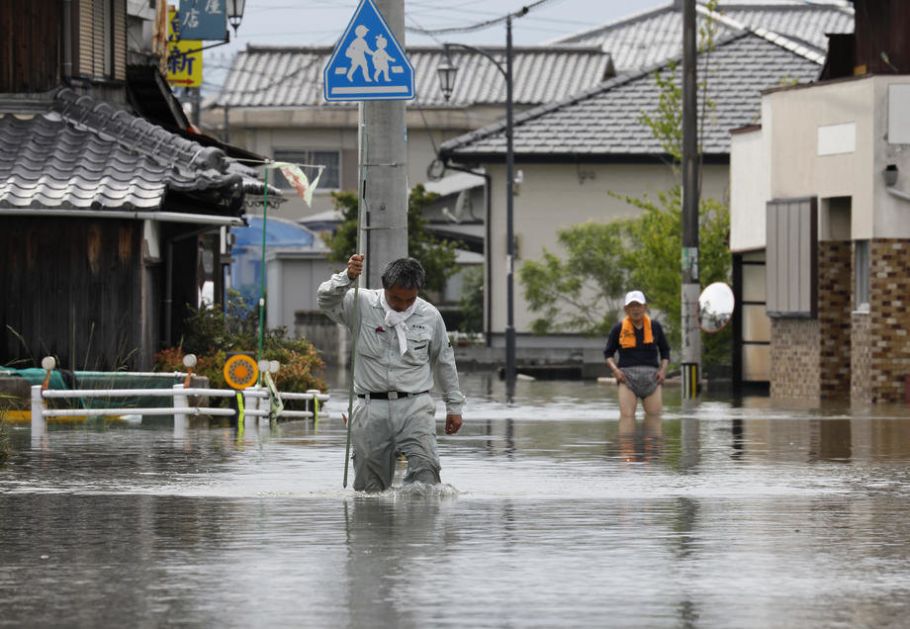 Japan: Izmeštanje 219.000 ljudi zbog poplava