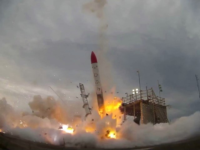 Japanci osvajaju svemir, uspešno lansirana prva privatna raketa