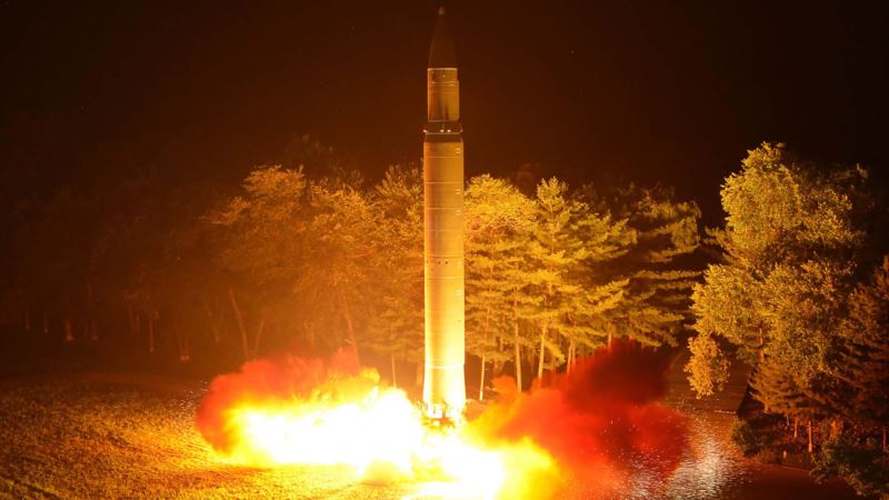 Japanski ministar: Oborićemo rakete Severne Koreje 