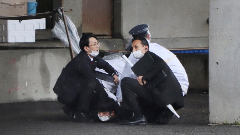 Japanski premijer evakuiran nakon eksplozije dimne bombe