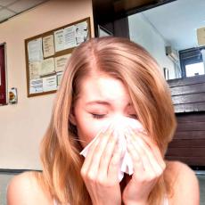 Jedan simptom u nosu možda znači da ste zaraženi korona virusom: Doktori objasnili zašto se to dešava