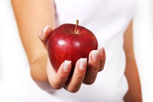 Jedite voće bez pesticida. Najbolji način za uklanjanje otrovnih materija sa jabuka