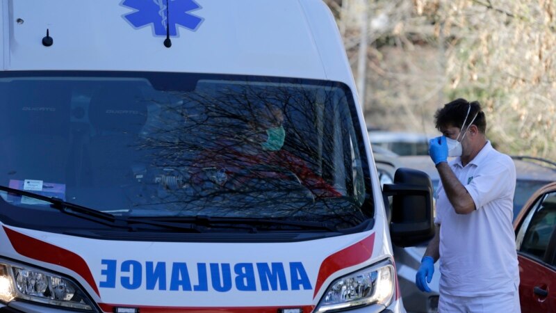Jedna osoba stradala u požaru kod infektivne bolnice u Beogradu