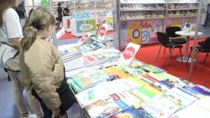 Jednoumlje i profit kao nacionalni interes: Uz nacrt Zakona o izmenama i dopunama Zakona o udžbenicima
