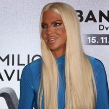 Jelena Karleuša se vratila na Instagram? Prati samo najbliže osobe, ali ni jednu koleginicu