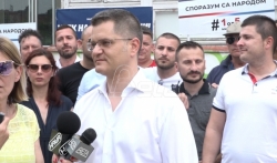 Jeremić: Vučić je huligan koji lidere opozicije poziva na tuču umesto na dijalog