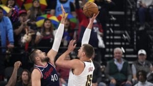 Jokić posle poraza Denvera u Los Anđelesu: Bili su brži i jači od nas, bili smo loši i u napadu i u odbrani (VIDEO)