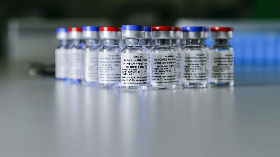 Još 50.000 doza vakcine „Sputnjik V“ stiglo u Srbiju