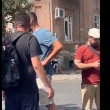 Još jedan napad na novinare: Blokader pokušao da udari reporterku 