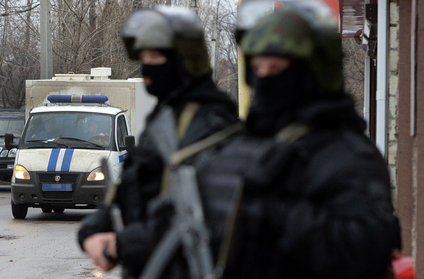 Još jedan stravičan teroristički napad u Rusiji: Pucali na vojsku iz auta, na ulicama haos