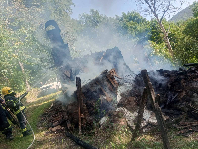 Još jedna zapaljena kuća u okolini Bosilegrada