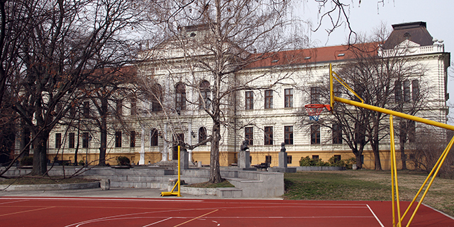 Još sutra prijave za prijemne za specijalizovana odeljenja