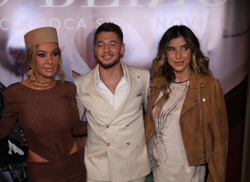 Jovana Pajić odvukla svu pažnju na promociji Joce Stefanovića: Stigla u društvu posebnog muškarca (foto)