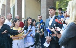 
					Nikola Jovanović: Izlazak na izbore legitimisao bi nefer uslove 
					
									