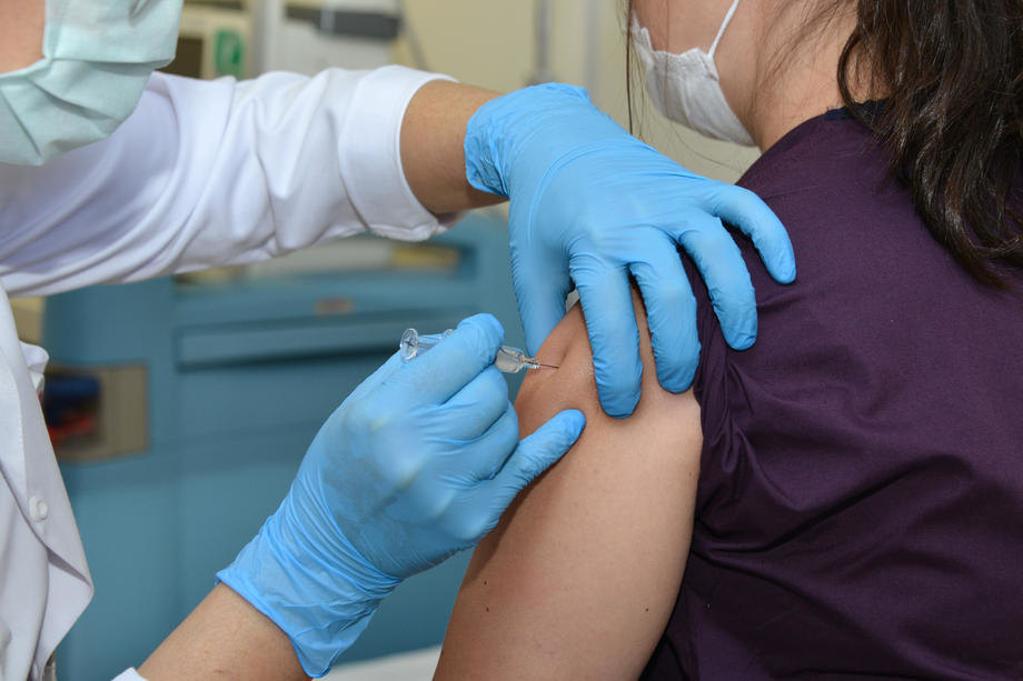 Jovanović: Nema razloga za strah da će nam stići loša vakcina