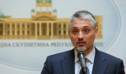 Jovanović: Srbijom danas dominaraju političari s glavom u devedesetima, s glavom u pesku....
