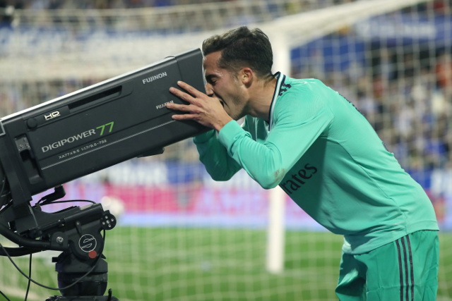 Jović starter, ali post se nastavlja, Benzema ga zamenio i odmah dao gol - Ubedljiv trijumf Reala! (video)