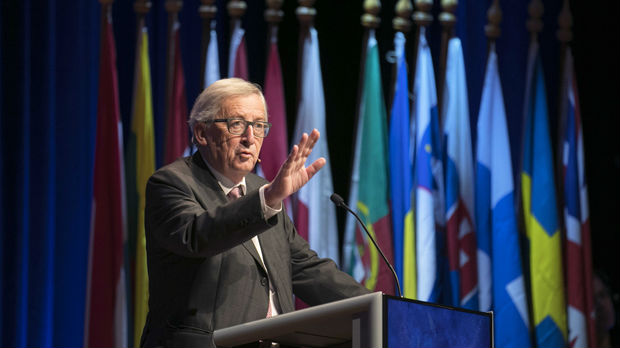 Junker: Evropske nacije će nestati ako ne ostanu zajedno