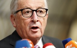 
					Junker: Odlazak Velike Britanije iz EU je tragedija 
					
									