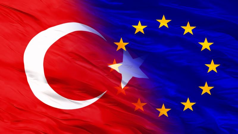 Junker: Turska ne može u EU ako ne poštuje demokratske principe