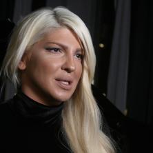 Jutro uoči Vidovdana, Jelena Karleuša se obratila Srbiji i regionu jednom rečenicom: Pevačica ne ćuti