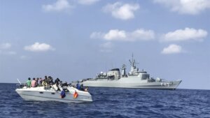 Južno od grčkog ostrva Krit otkriven drveni brod sa 74 migranta