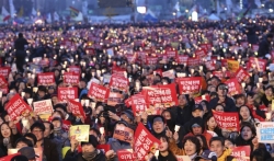 Južnokorejci slave smenjivanje predsednice (VIDEO)
