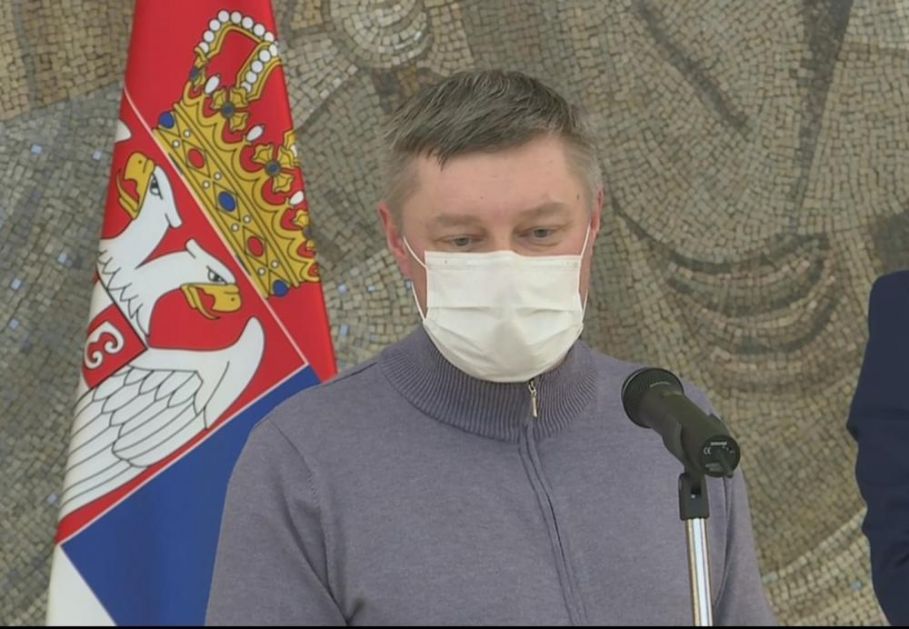 KAD PRIMIMO 1. DOZU VAKCINE NISMO ZAŠTIĆENI! Dr Stevanović otkriva: Ne možete tek tako da bacite maske! Korona stiže sa zimovanja