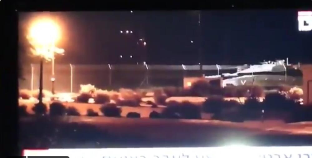 KAKO SU IZGLEDALI PRVI MINUTI IZRAELSKOG UPADA U GAZU: Brigada Golani, Merkave i Apači u okršaju sa brigadom Al Kasam! VIDEO