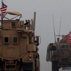KAKVO SU SADA ZLO SMISLILI? Više od 50 američkih vojnih kamiona stiglo iz Iraka u Siriju