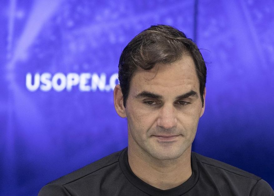 KAO GROM IZ VEDRA NEBA: Rodžer Federer najavio KRAJ KARIJERE?! (VIDEO)