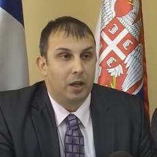 KATANIĆ (SNS): Jeremić prespavao odluke Vlade u cilju unapređenja i zaštite srpskog seljaka i zemljišta