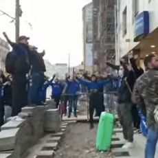 KIPRANI PRAVE HAOS U BEOGRADU: Policija im zabranila korteo, protiv Partizana će imati pomoć navijača OFK-a (VIDEO)