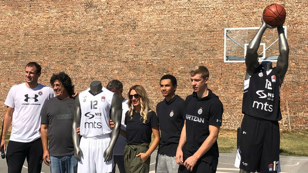 KK Partizan predstavio dresove za novu sezonu