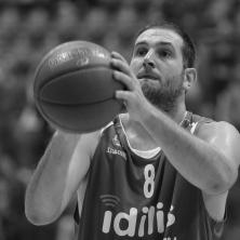 KO JE BIO DRAGAN LABOVIĆ? Osvajač pet zlata na Evrobasketu, imao otvoreni sukob sa Dudom Ivkovićem