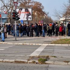KOLAPS U BEOGRADU: Demonstranti blokirali Gazelu i Brankov most 