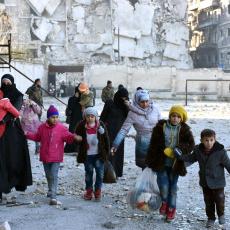 KONAČNO NA KUĆNOM PRAGU: Stotine raseljenih ponovo oživljavaju Alep (FOTO/VIDEO)